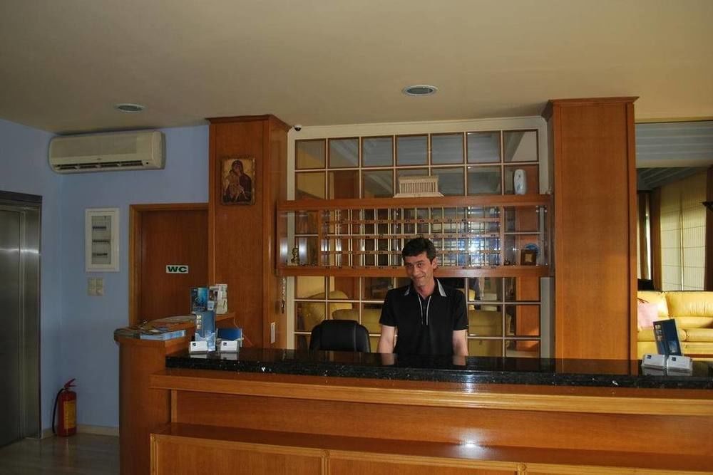 Hotel Marion لوتراكي المظهر الخارجي الصورة
